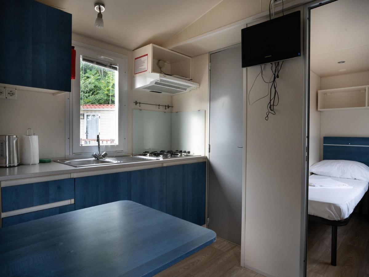 Mediteran Travel Mobile Homes Uvala Slana Selce Kültér fotó