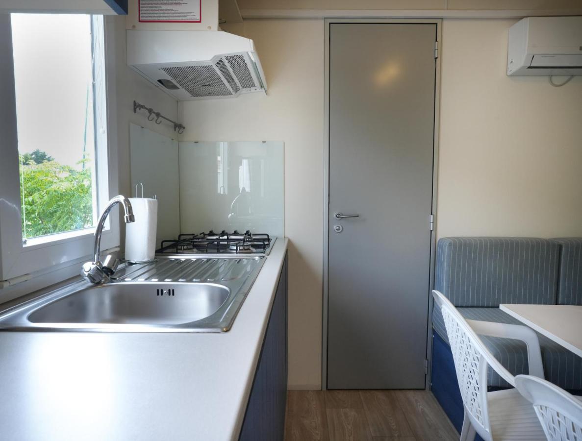 Mediteran Travel Mobile Homes Uvala Slana Selce Kültér fotó